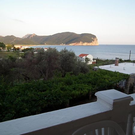 Castellamare Residence Petrovac Exteriör bild
