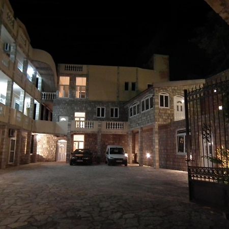 Castellamare Residence Petrovac Exteriör bild